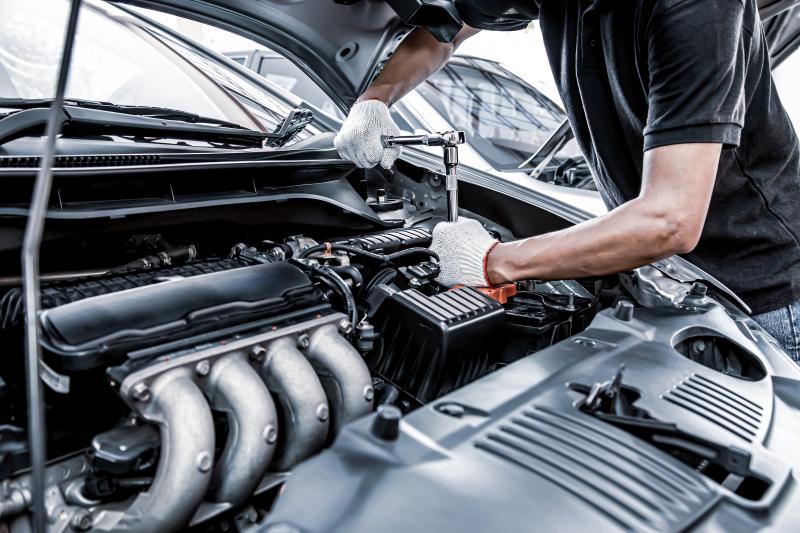 Comment choisir un carrossier qualifié pour restaurer votre véhicule endommagé